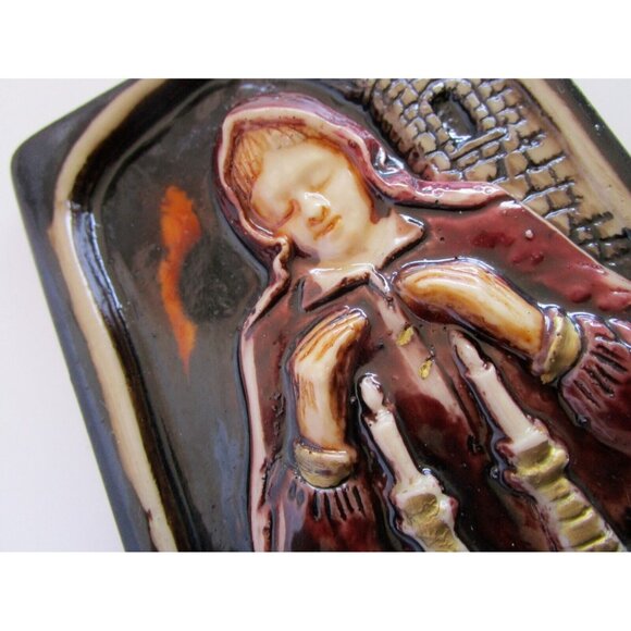 Shalom & Elan Israel Handcrafted Ceramic Plaque Woman Praying - The Peace Center - Picture 6 of 14